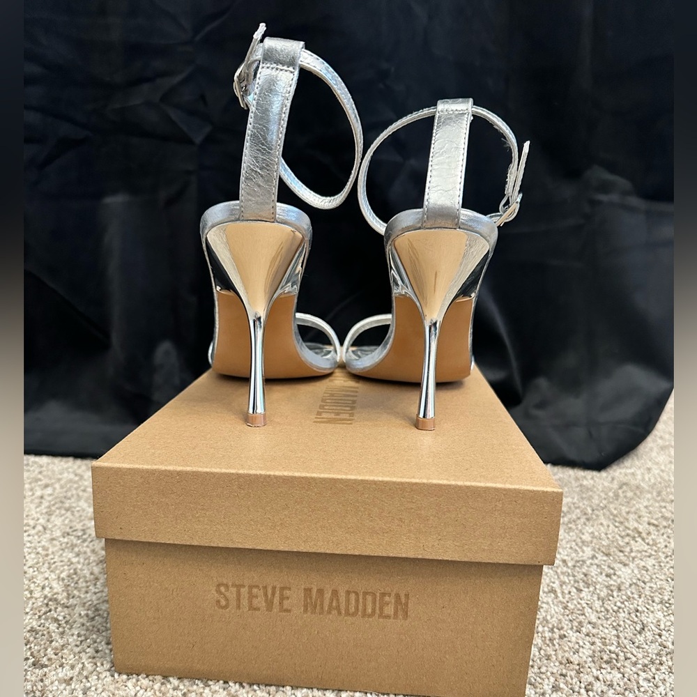 Steve Madden Luxedo Silver Leather Open Toe Pumps Women Size 8.5 $110 - Picture 10 of 11